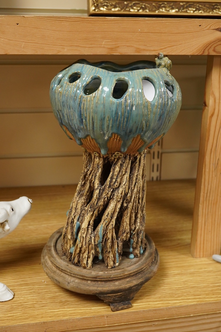 A Norris adjustable smoothing plane, stamped with Norris, London to the brass lever cap, with replacement iron, owner’s name lightly stamped to both sides of the handle, the front infill with a screw inserted down throug